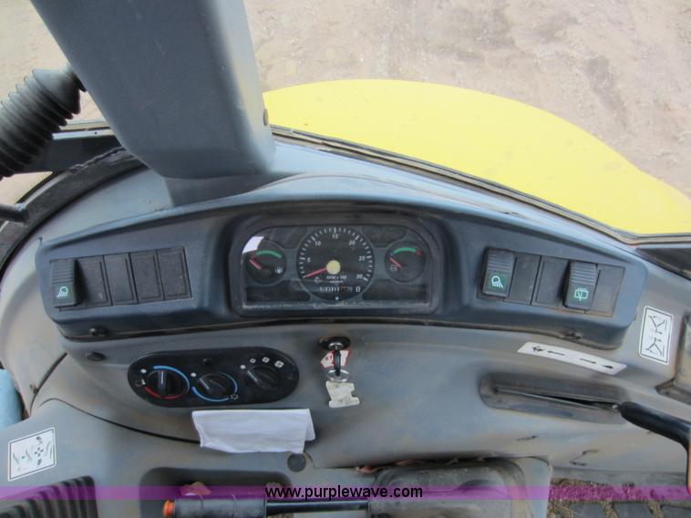 image for item C5276 2006 New Holland B95 backhoe