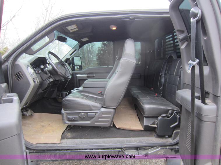 image for item C5277 2008 Ford F250 Super Duty  XLT pickup truck
