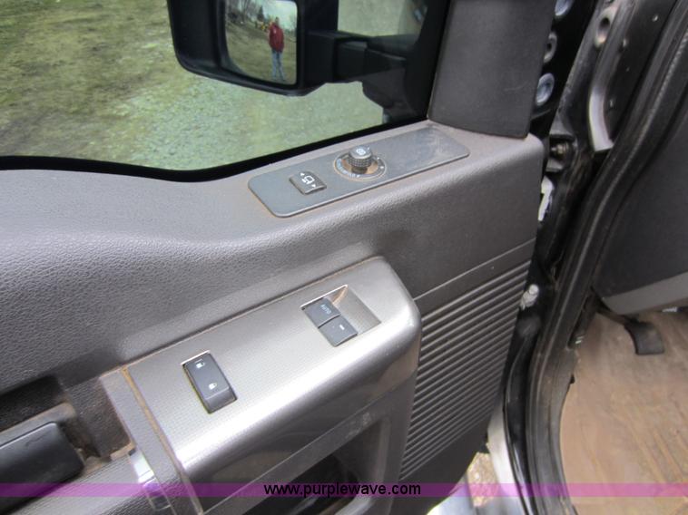 image for item C5277 2008 Ford F250 Super Duty  XLT pickup truck