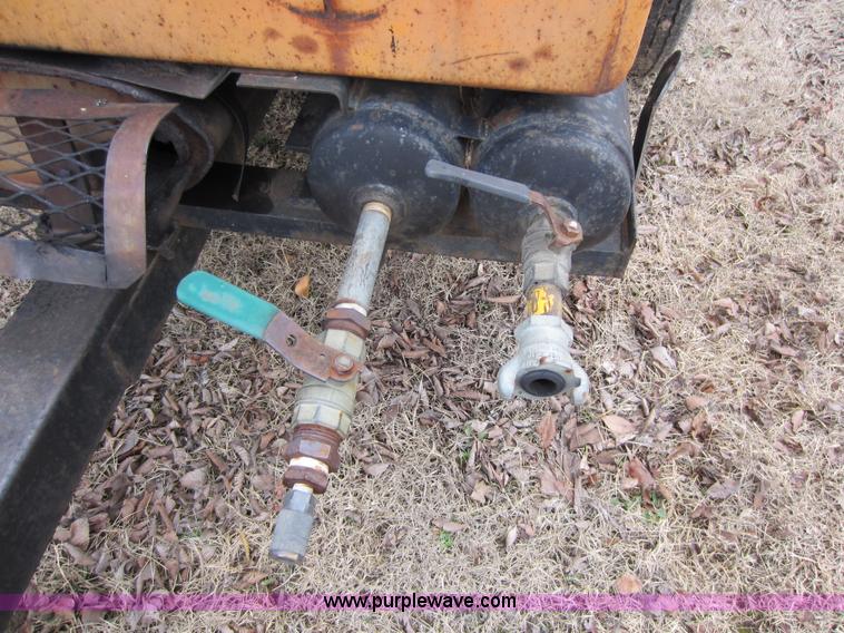 image for item C5281 Lindsay 160 air compressor