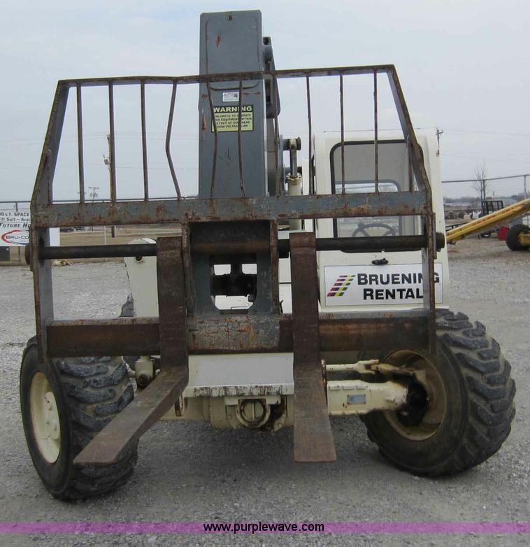 image for item C5282 1998 Terex TH528 telehandler