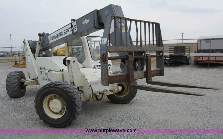 image for item C5282 1998 Terex TH528 telehandler