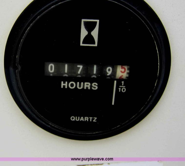 image for item C5282 1998 Terex TH528 telehandler