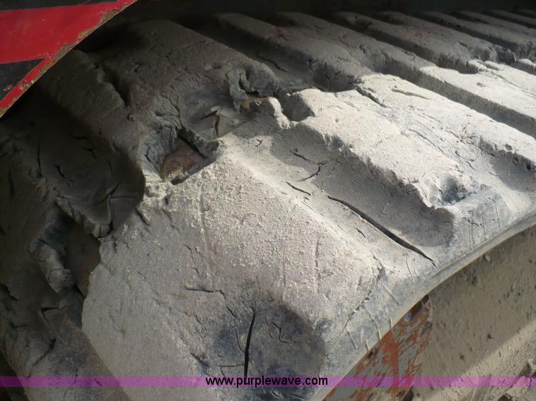 image for item C5977 2005 Takeuchi TL150 skid steer