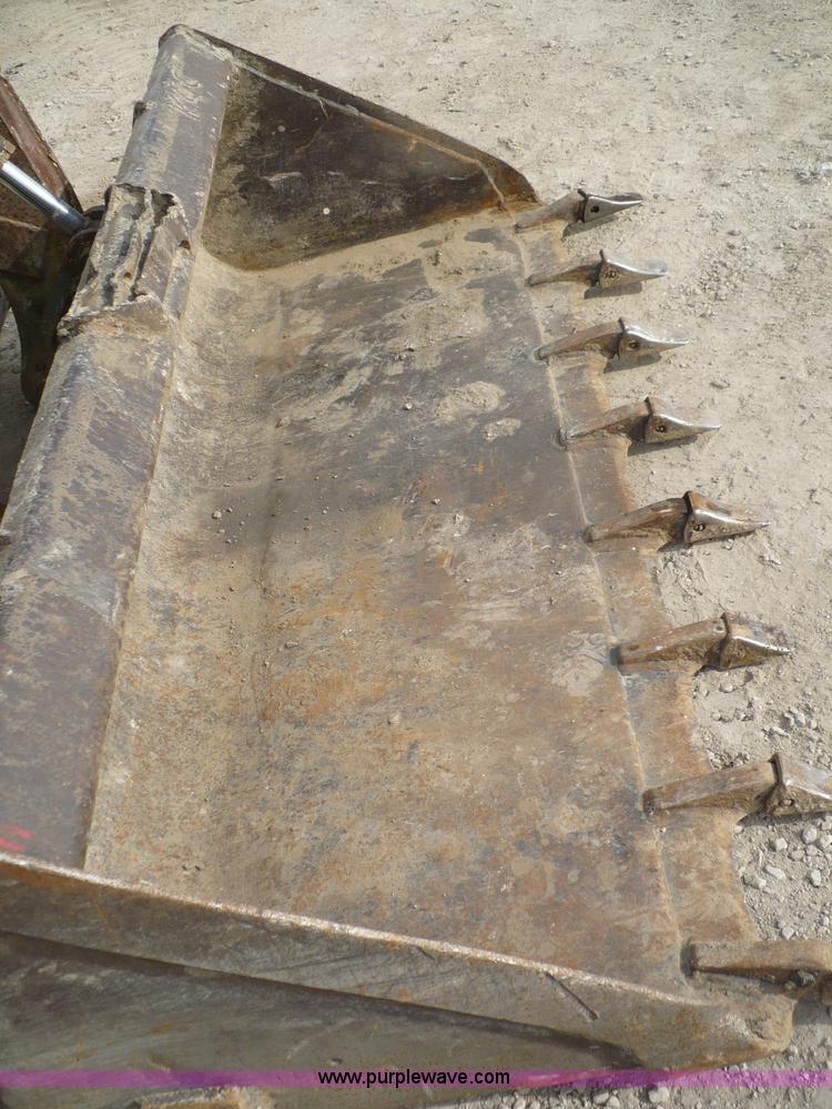 image for item C5977 2005 Takeuchi TL150 skid steer