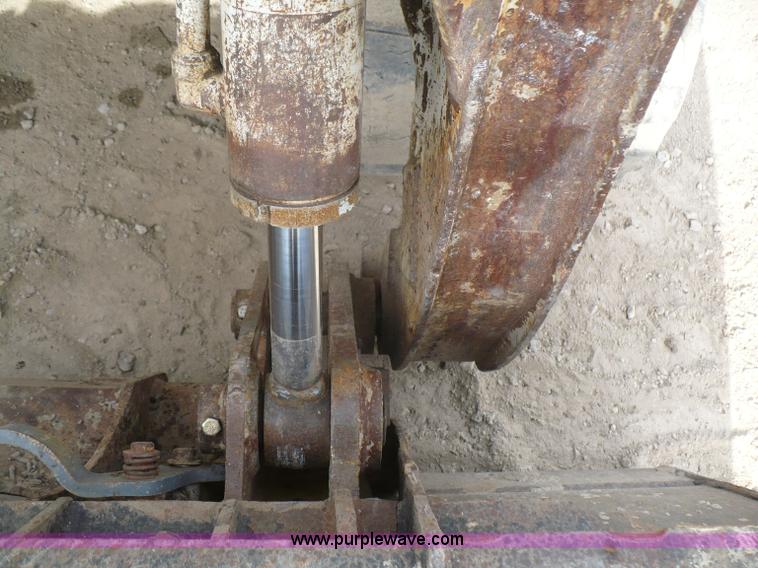 image for item C5977 2005 Takeuchi TL150 skid steer