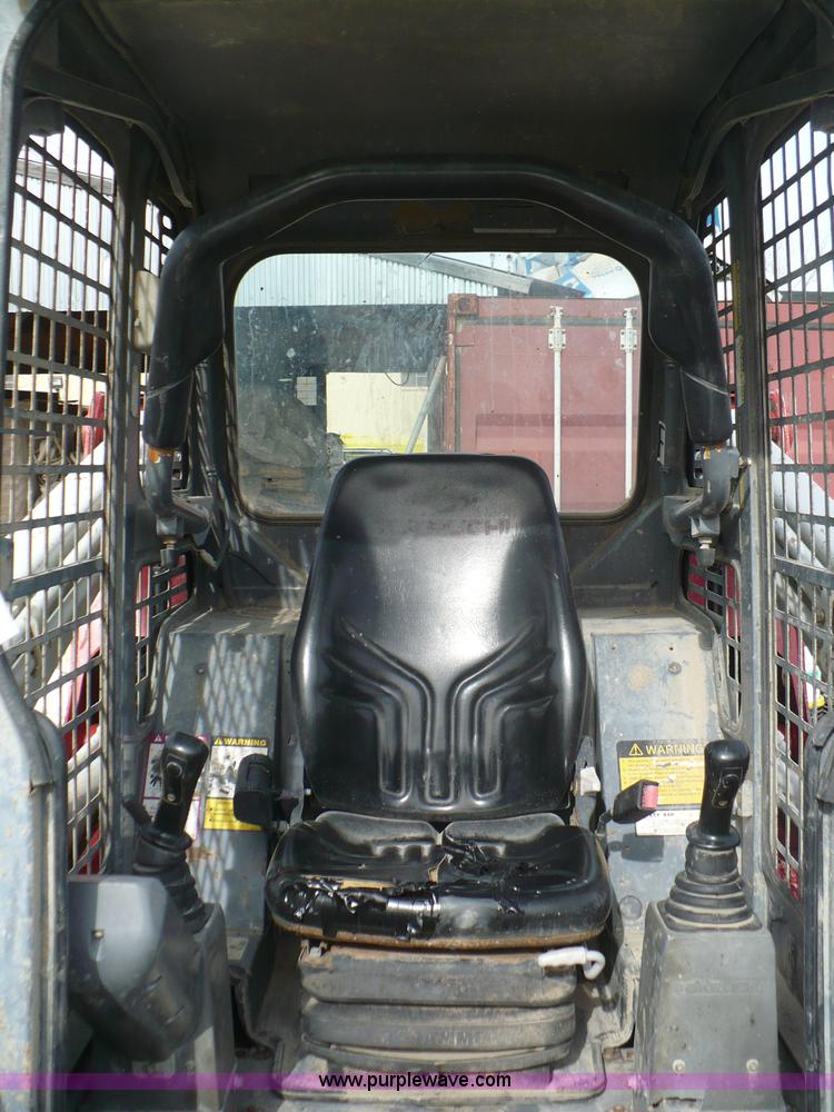 image for item C5977 2005 Takeuchi TL150 skid steer