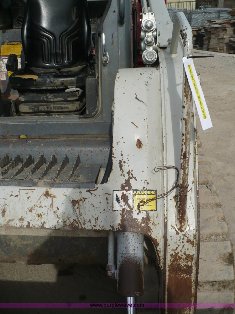 image for item C5978 2007 Takeuchi TL150 skid steer
