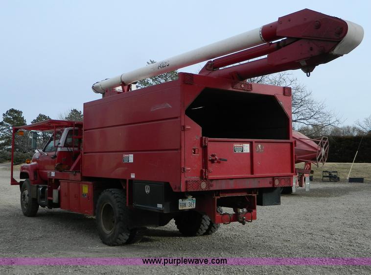 image for item D8718 1992 Chevrolet Kodiak bucket truck