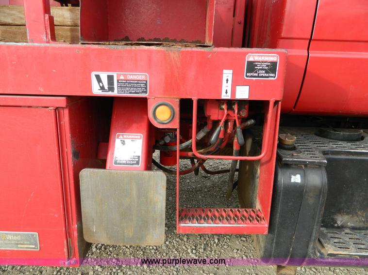 image for item D8718 1992 Chevrolet Kodiak bucket truck