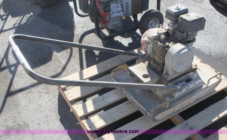 image for item H9524 Wacker GX120 compactor