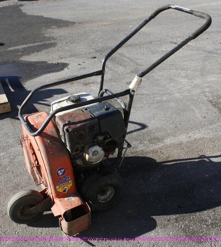 image for item H9528 Billy Goat blower