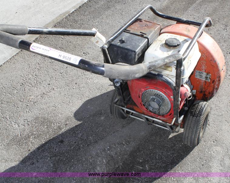 image for item H9528 Billy Goat blower