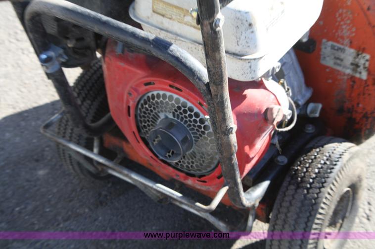 image for item H9528 Billy Goat blower