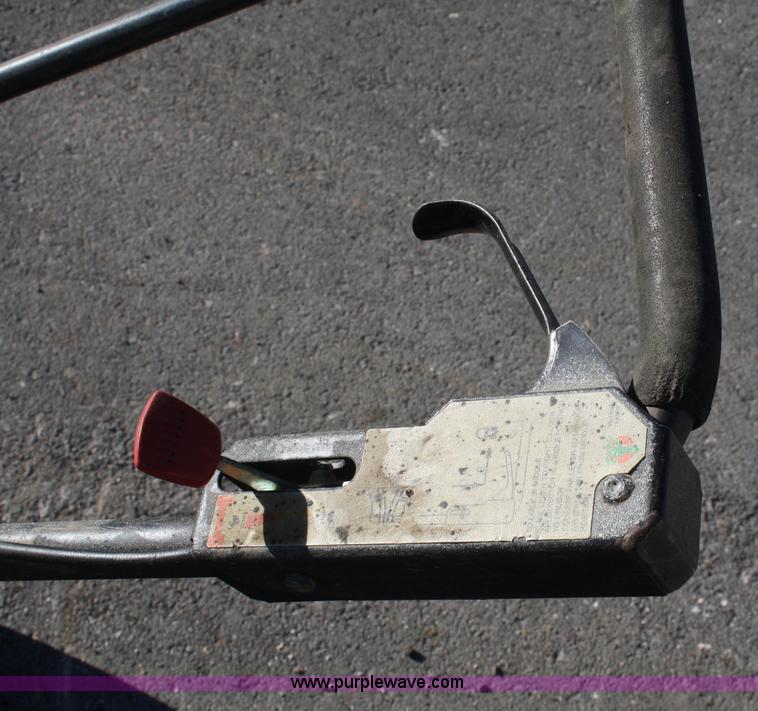 image for item H9529 Billy Goat blower