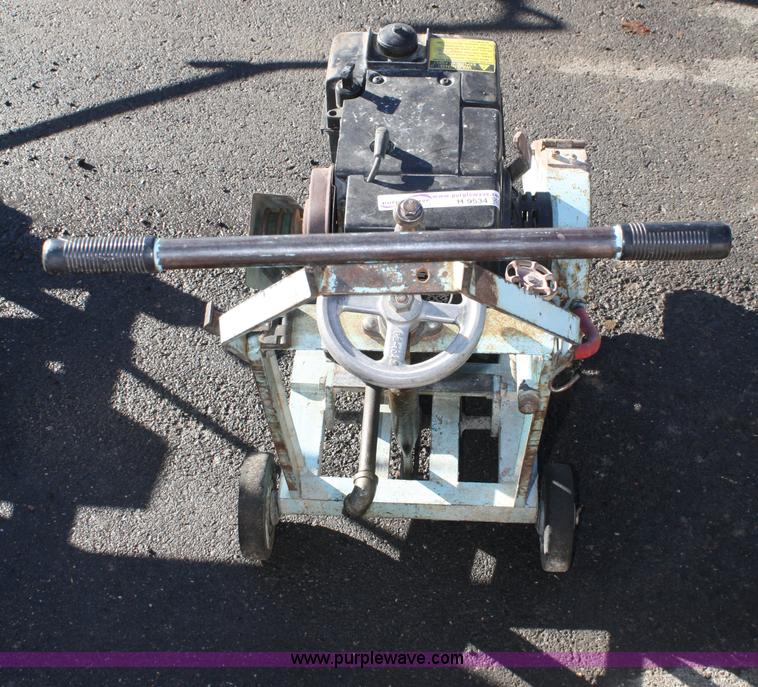 image for item H9534 Concrete saw