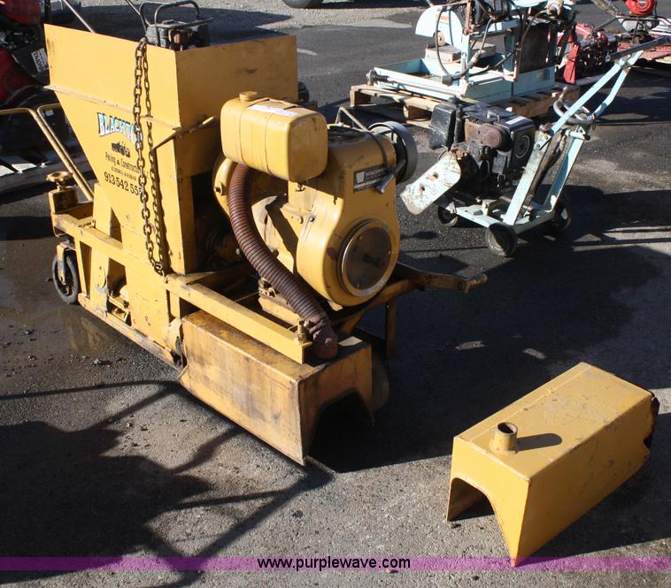 image for item H9535 Wisconsin S-14D asphalt curb machine