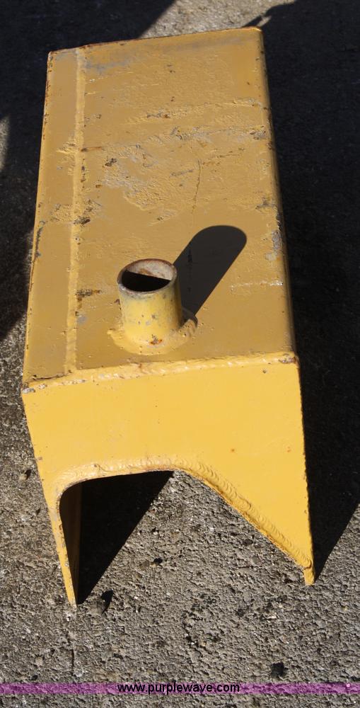 image for item H9535 Wisconsin S-14D asphalt curb machine