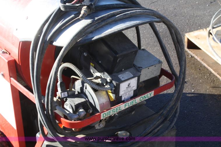 image for item H9541 Whiteco Stinger 3 power washer