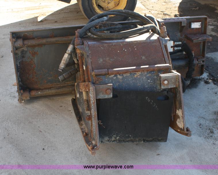 image for item H9546 Bobcat 18" planer