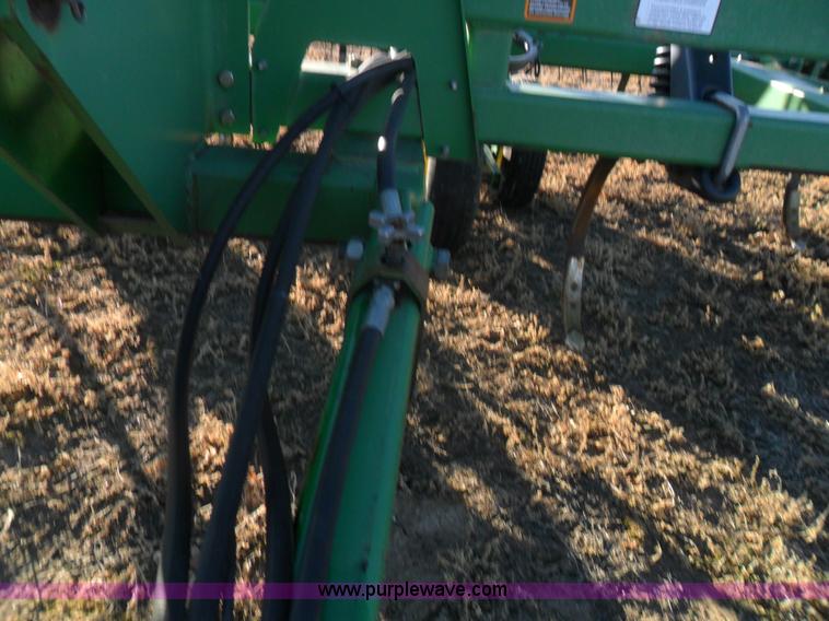 image for item A1940 John Deere 680 three section chisel