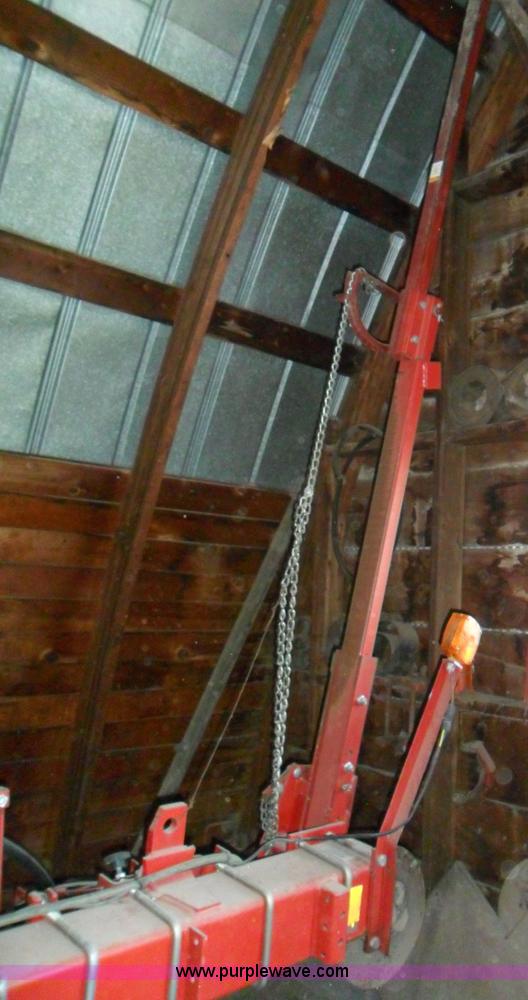 image for item A1975 CIH 955 planter