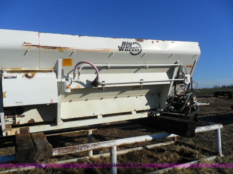 image for item A1979 New Leader 3020 high rate lime box