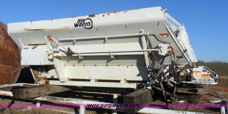 image for item A1979 New Leader 3020 high rate lime box