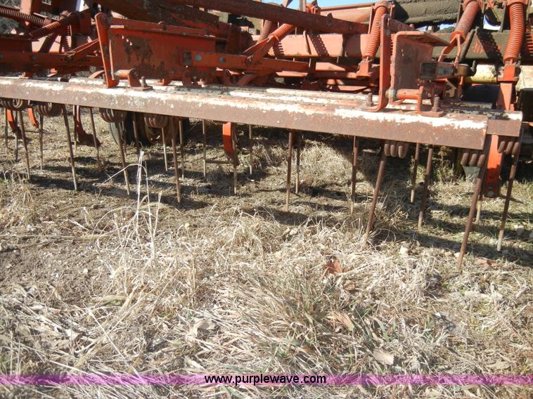 image for item A3477 Krause 4129 28' field cultivator