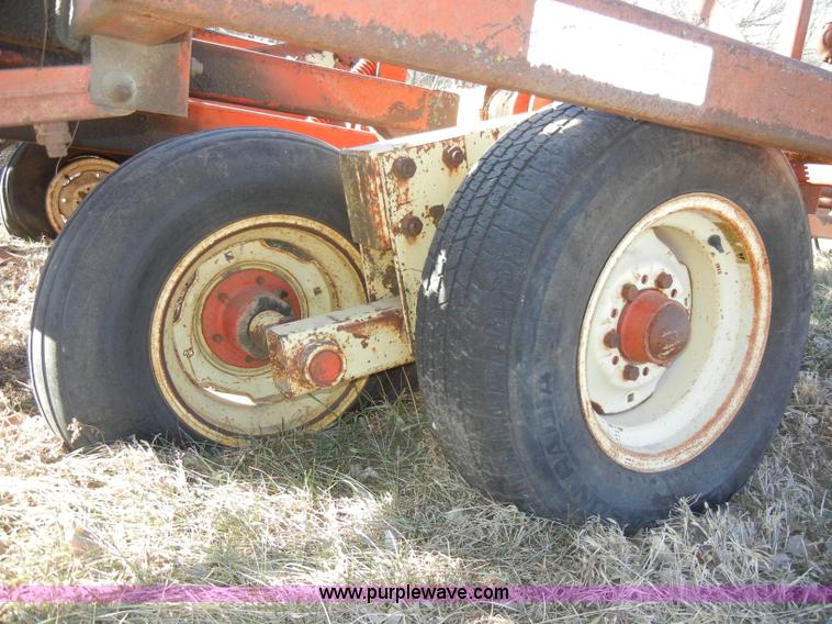 image for item A3477 Krause 4129 28' field cultivator