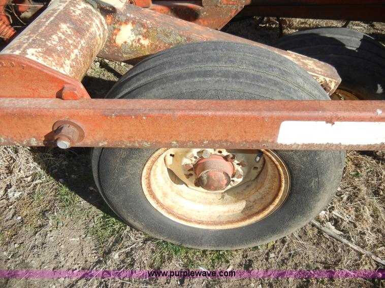 image for item A3477 Krause 4129 28' field cultivator
