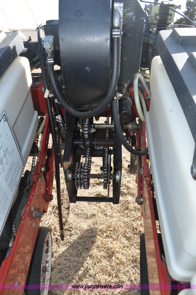 image for item A5842 White 6700 8 row planter
