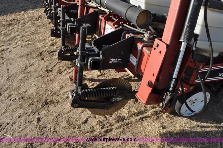 image for item A5842 White 6700 8 row planter