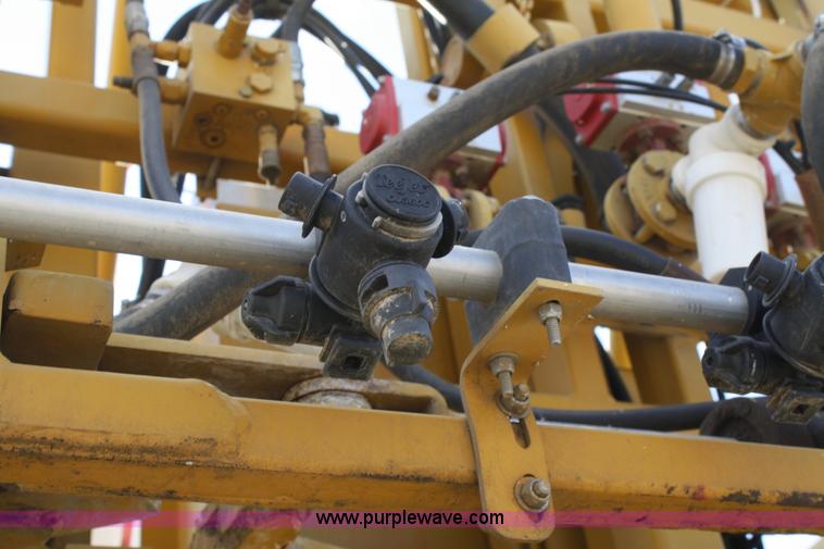 image for item A6729 1996 Ag-Chem RoGator 854 sprayer