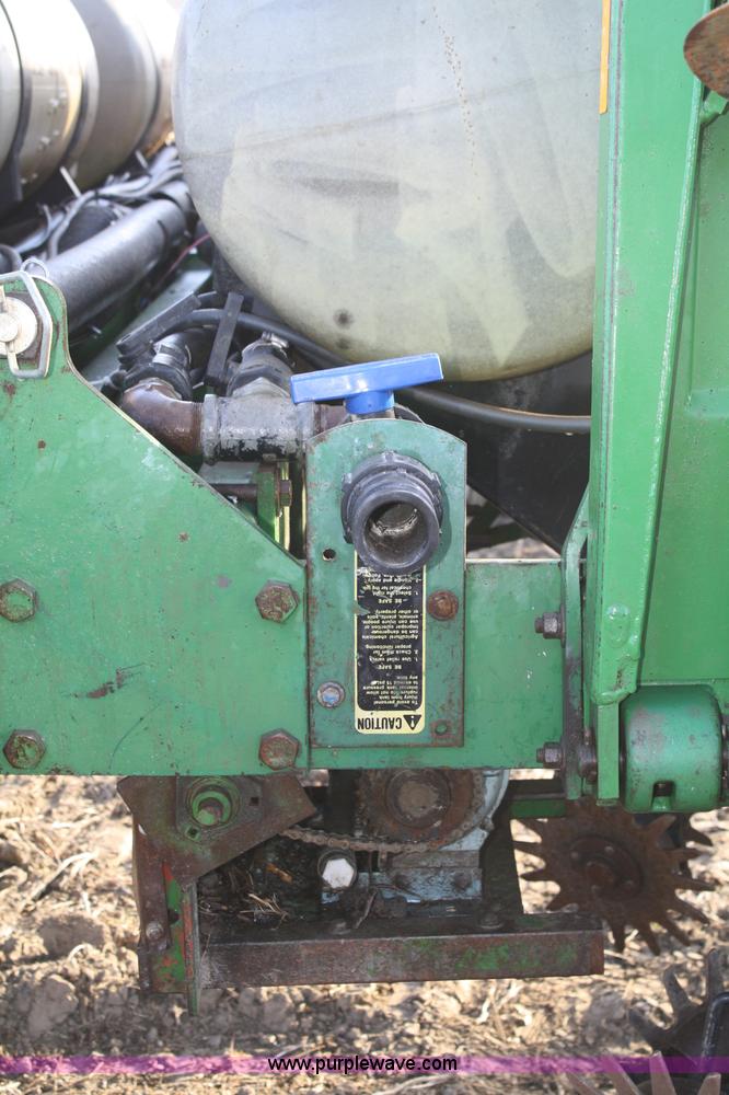 image for item A6730 John Deere 7200 12 row planter