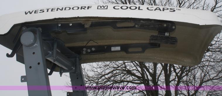 image for item A6993 1989 Ford 340 industrial tractor