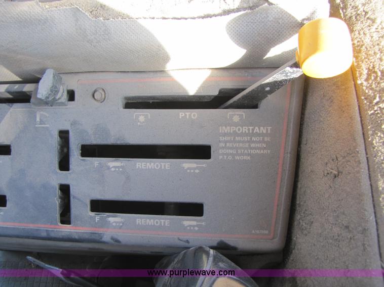 image for item B2128 1984 Case IH 2394 tractor