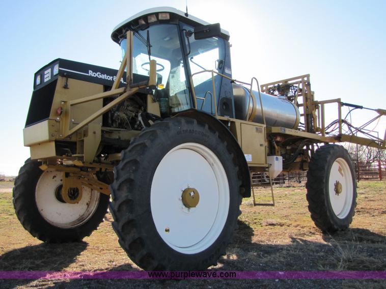 image for item B2197 1998 Ag-Chem RoGator 854 sprayer