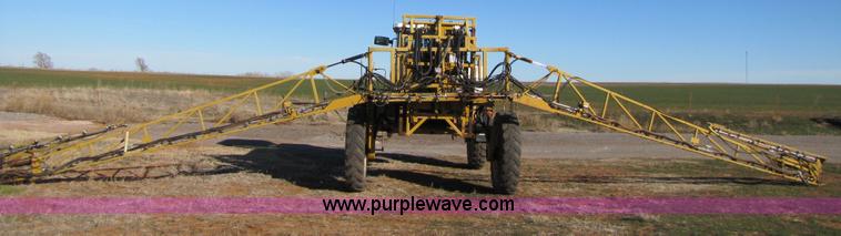 image for item B2197 1998 Ag-Chem RoGator 854 sprayer