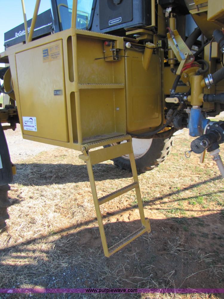 image for item B2197 1998 Ag-Chem RoGator 854 sprayer