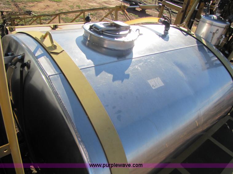 image for item B2197 1998 Ag-Chem RoGator 854 sprayer