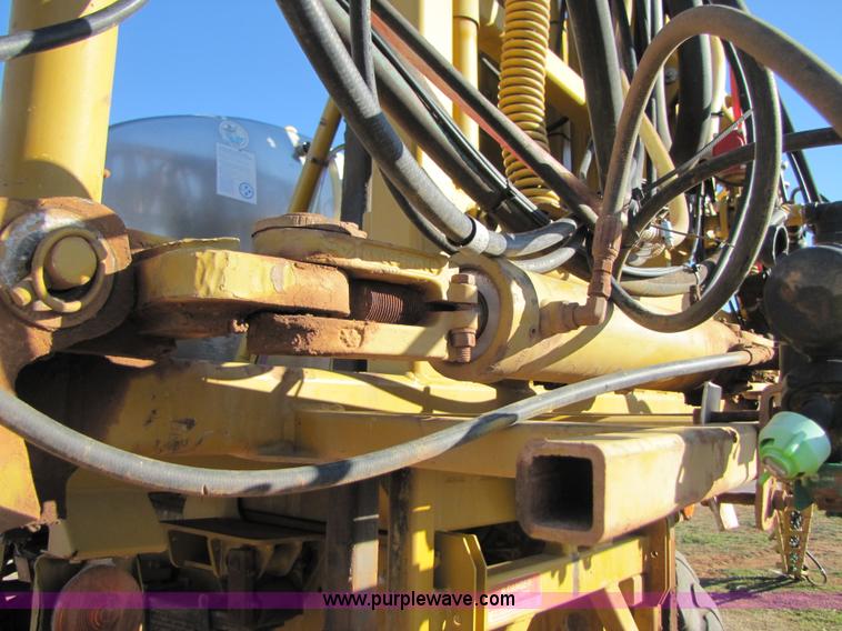 image for item B2197 1998 Ag-Chem RoGator 854 sprayer