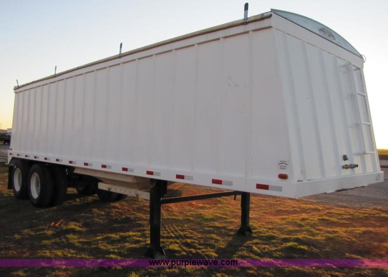 image for item B2201 2005 shop built 28' double hopper grain trailer