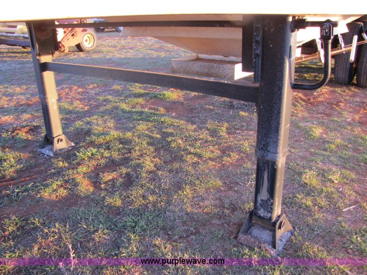 image for item B2201 2005 shop built 28' double hopper grain trailer