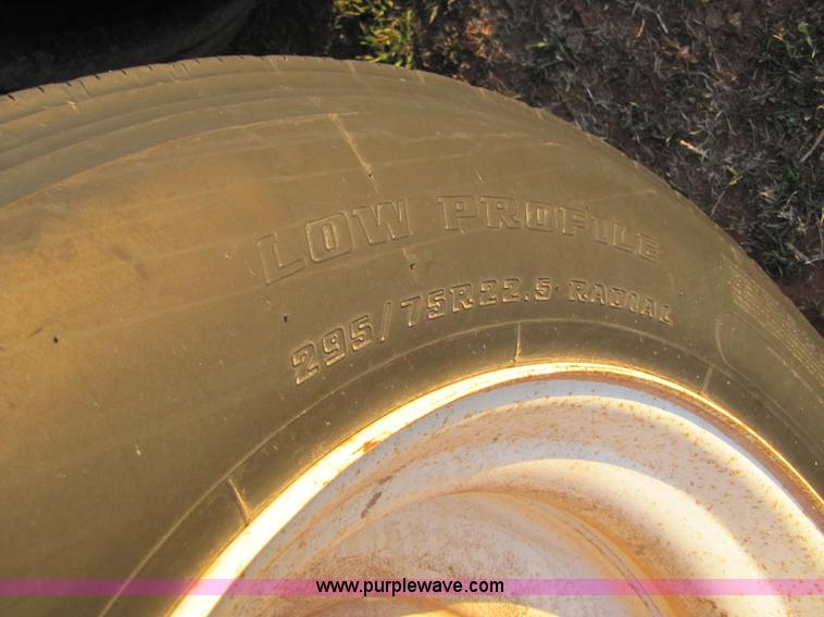 image for item B2201 2005 shop built 28' double hopper grain trailer