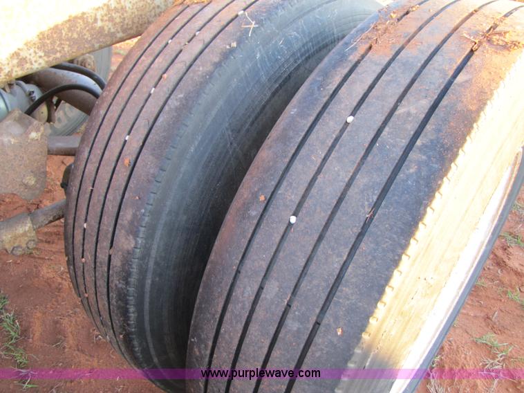 image for item B2202 Dual tandem axle converter dolly