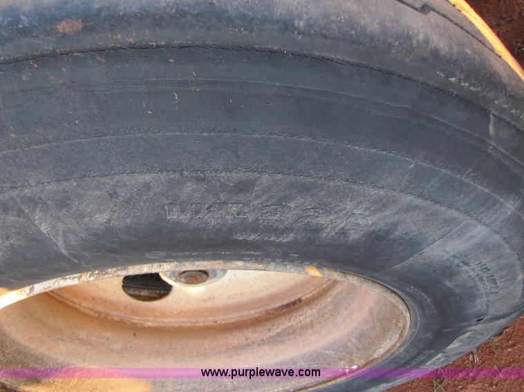 image for item B2202 Dual tandem axle converter dolly