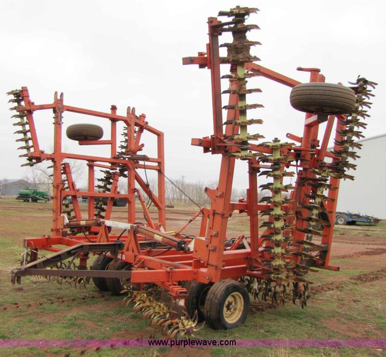 image for item B2206 Richardson 30' mulch treader picker