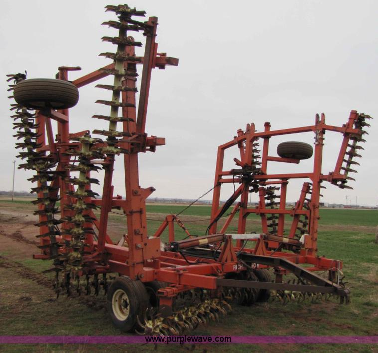 image for item B2206 Richardson 30' mulch treader picker