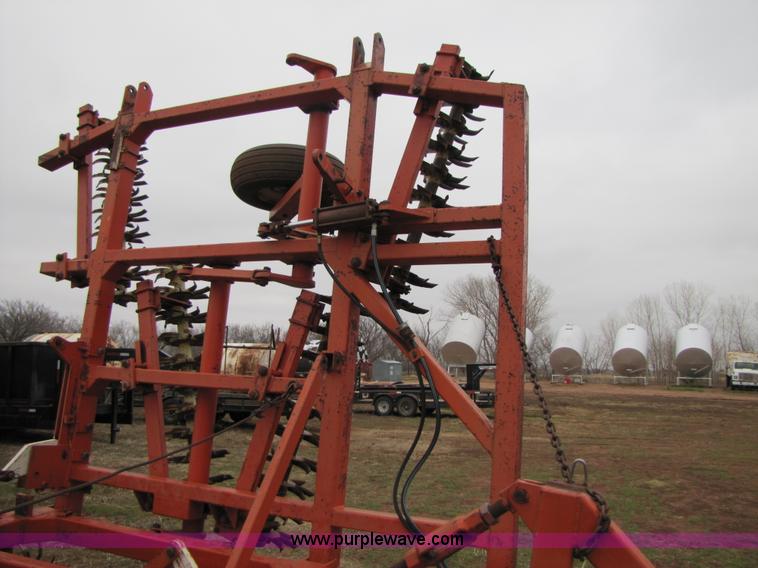 image for item B2206 Richardson 30' mulch treader picker